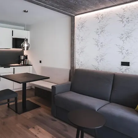 Hirben Naturlaub Aparthotel