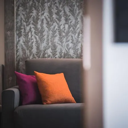 Hirben Naturlaub Aparthotel 4*